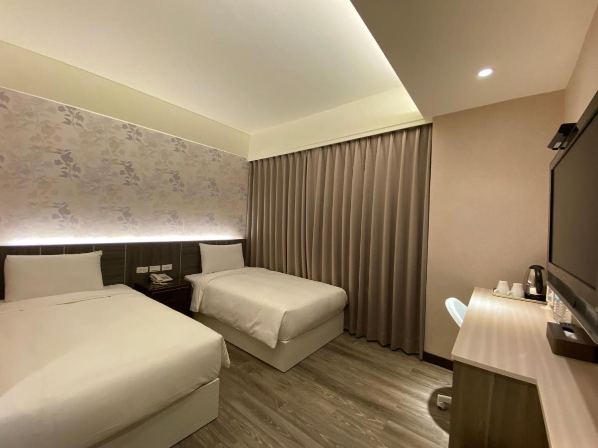 Chair Man Hotel Đài Bắc Ngoại thất bức ảnh