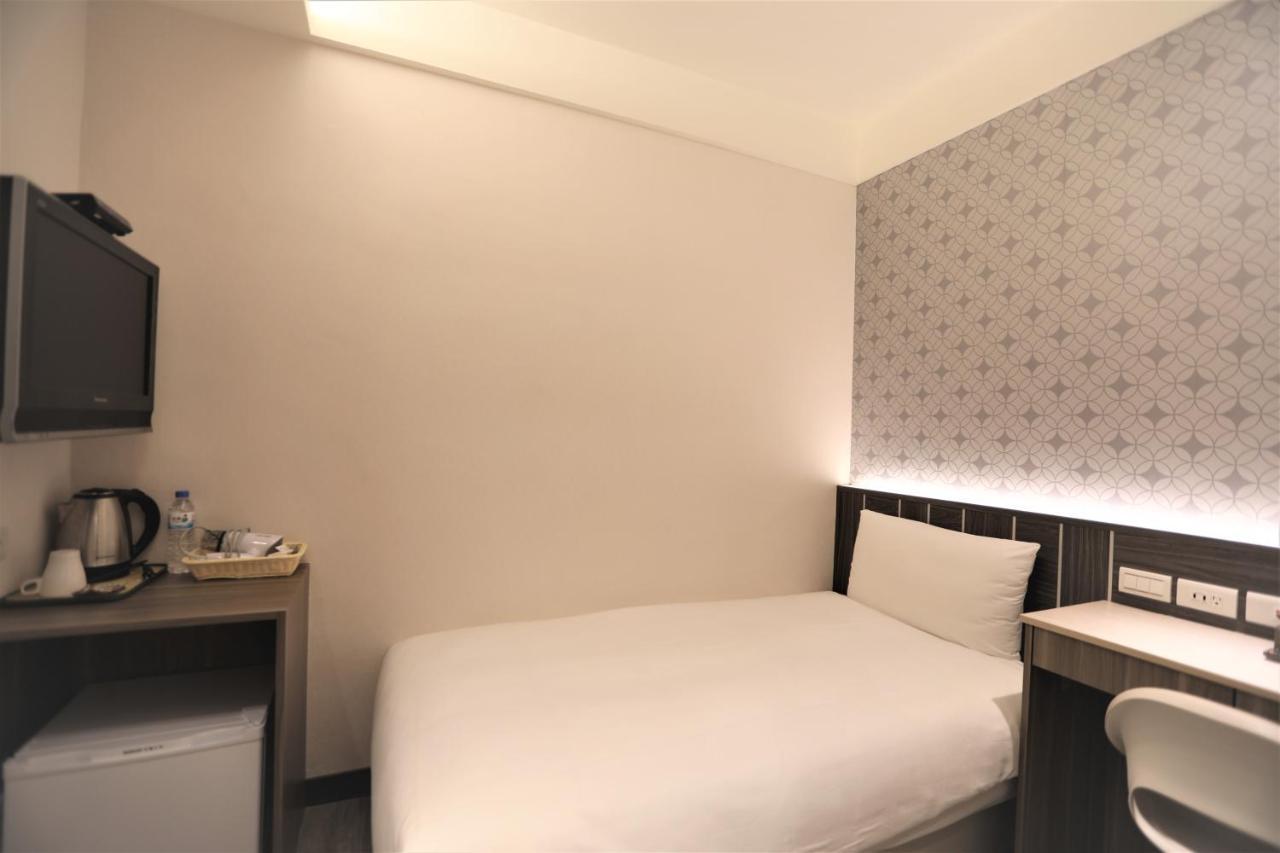 Chair Man Hotel Đài Bắc Ngoại thất bức ảnh